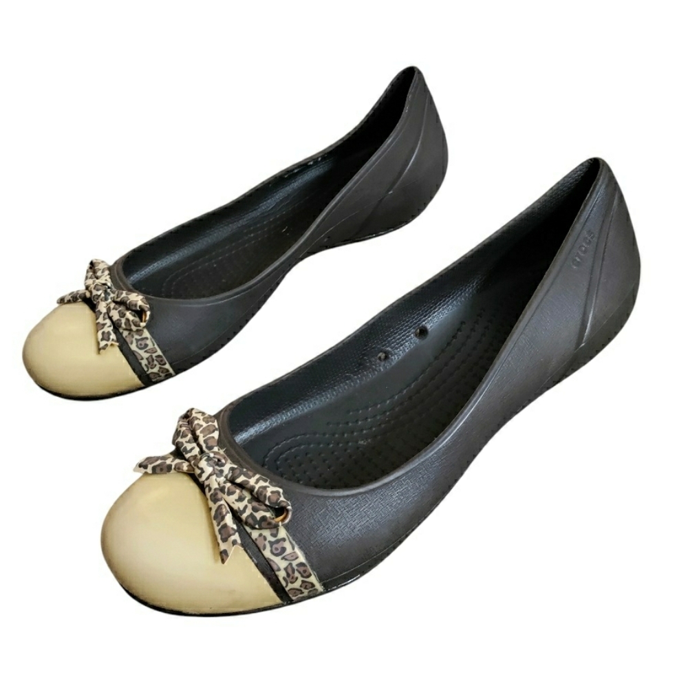Crocs Cap Toe Ballet Flats With Bow
